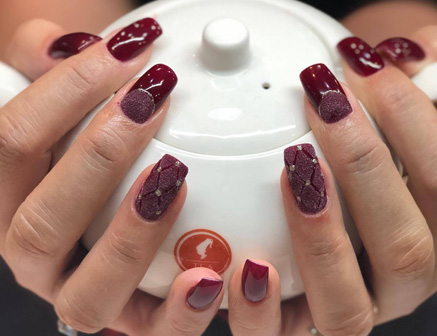 mani-pedi